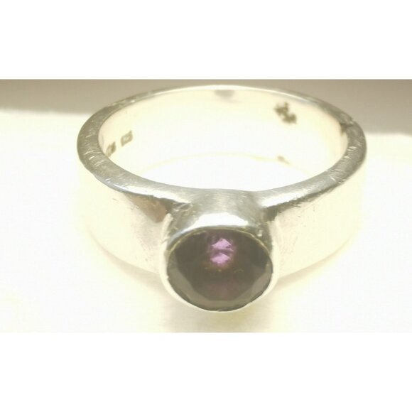 Sterling Silver Ring Purple Gem Size 7 925 Solid Silver Band Slight Patina Vint - Picture 5 of 10
